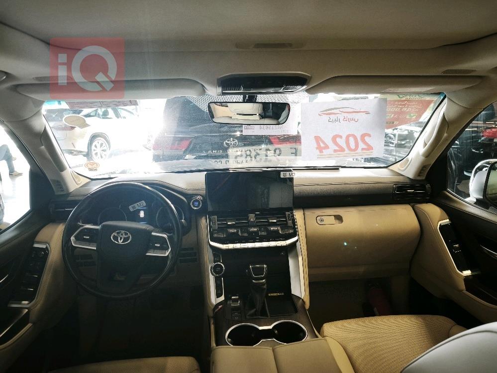 تويوتا لاندكروزر